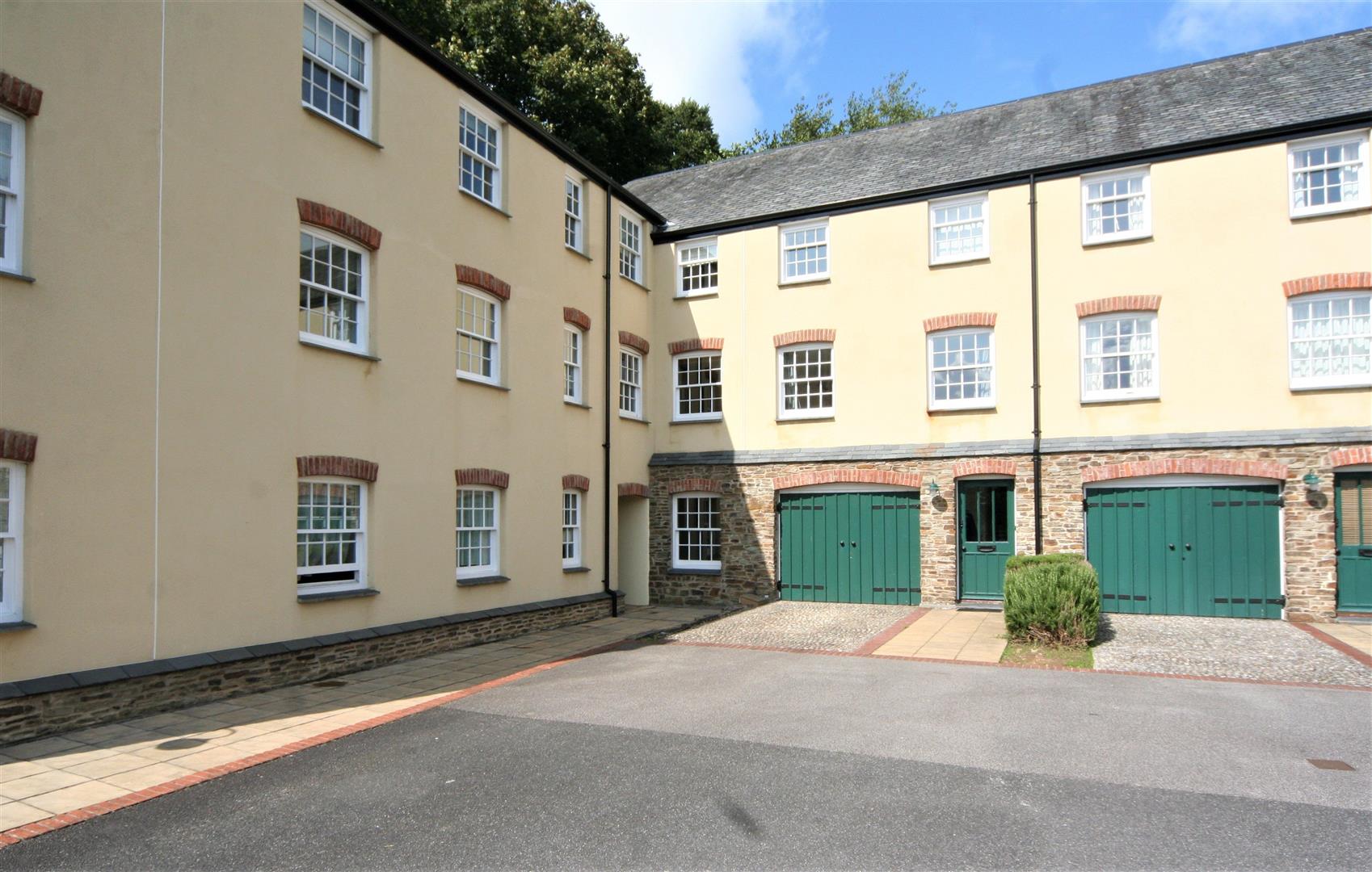 Yew Tree Court, Chy Hwel, Truro